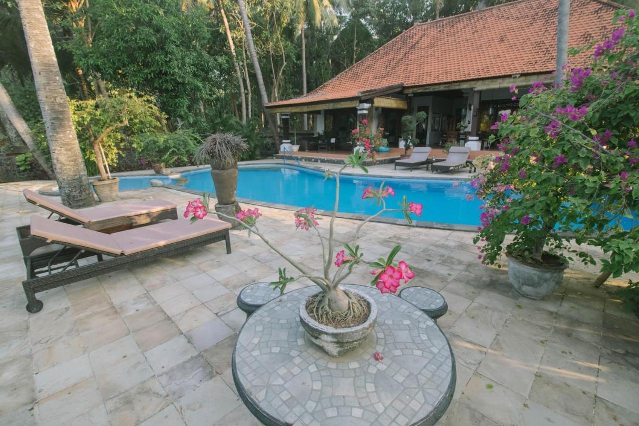 Bali North Beach B&B Tianyar Extérieur photo