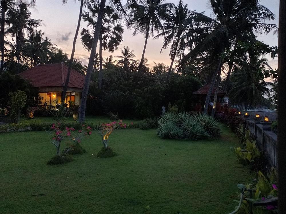 Bali North Beach B&B Tianyar Extérieur photo