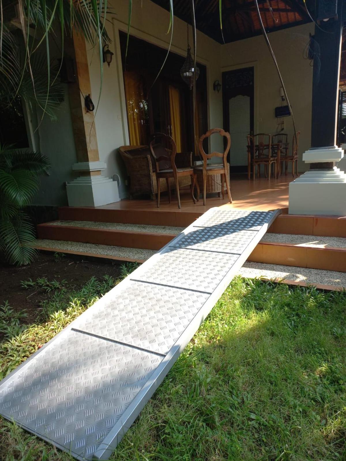Bali North Beach B&B Tianyar Extérieur photo