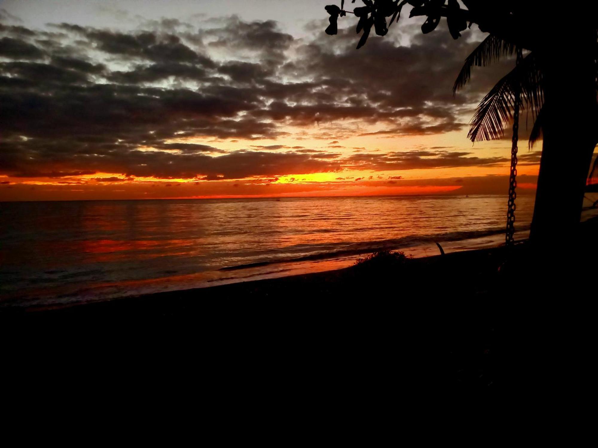 Bali North Beach B&B Tianyar Extérieur photo